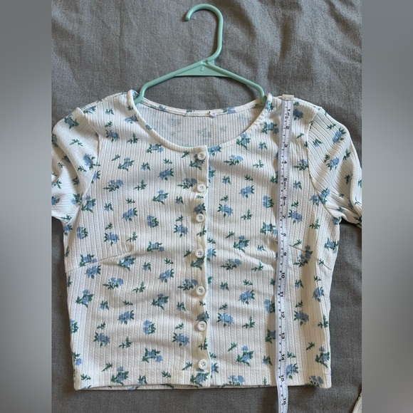 Pretty Cardigan from Princess Polly. Size 0. - Picture 3 of 5